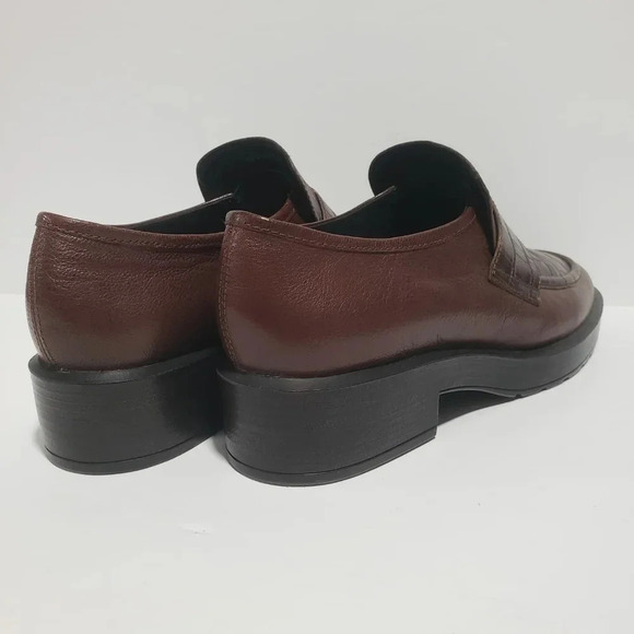 Womans Geox Respira Block Heel Brown Italian Patent  Chunky Shoes Size 40 - Picture 3 of 8